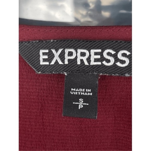 Express Burgundy Blouse V-Neck Kimono Sleeve Peplum Top Small - Picture 2 of 8